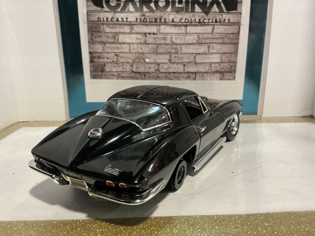 1:18 ERTL CORVETTE GOOD YEAR (TIRE) BLACK ON BLACK image