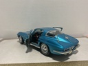 1:18 MAISTO 1965 CORVETTE BLUE ON BLACK image