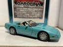 1:18 MAISTO 1992 CORVETTE BLUE ON TAN image