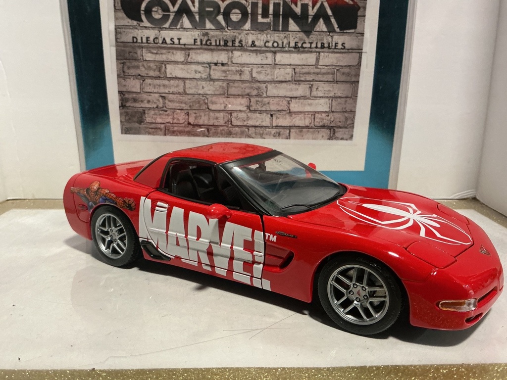 1:18 MAISTO 2001 CORVETTE MARVEL image