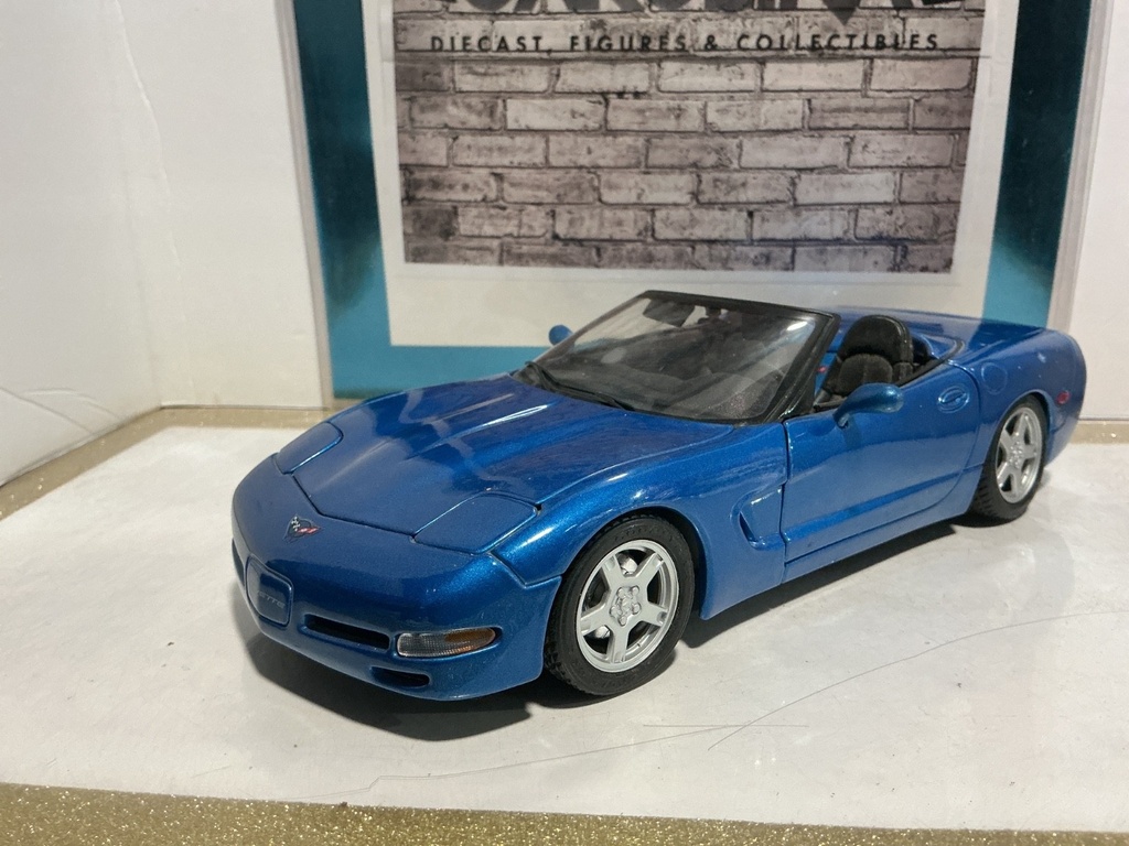 1:18 MAISTO - 1998 CORVETTE BLUE ON BLACK image