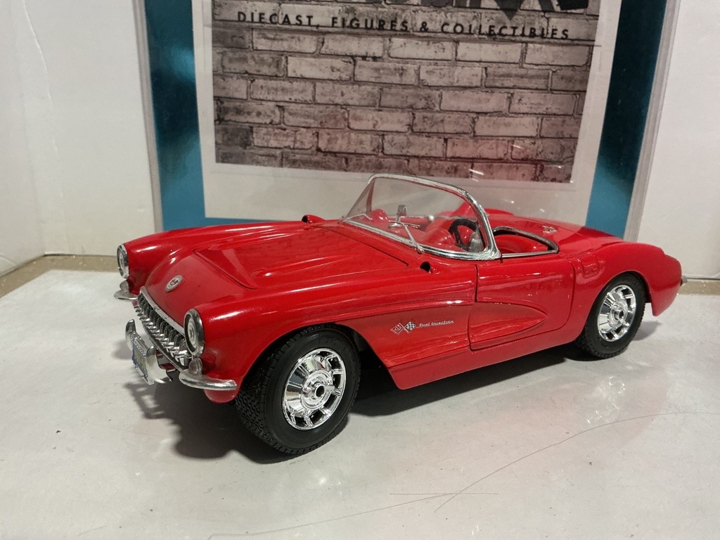 1:18 BURAGO 1957 CORVETTE RED ON RED image