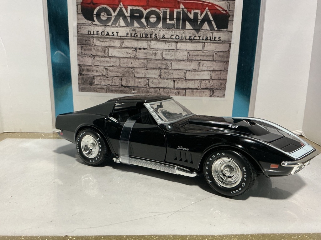 1:18 HOTWHEELS - RARE 1969 CORVETTE T-TOPS BLACK W/WHITE OUTLINES image