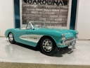 1:18 BURAGO - 1957 CORVETTE GREEN-WHITE ON CREAM [PAINT ISSUES] image