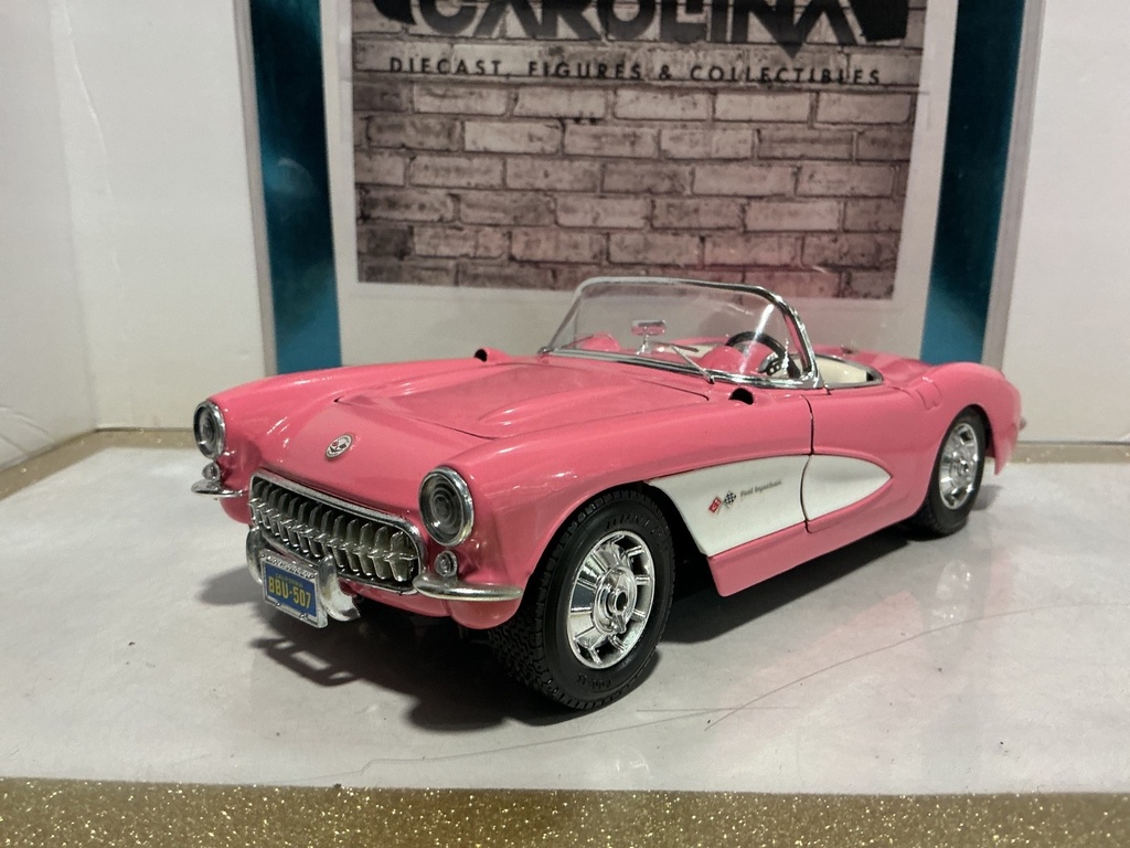 1:18 BURAGO 1957 CORVETTE PINK ON WHITE/CREAM image