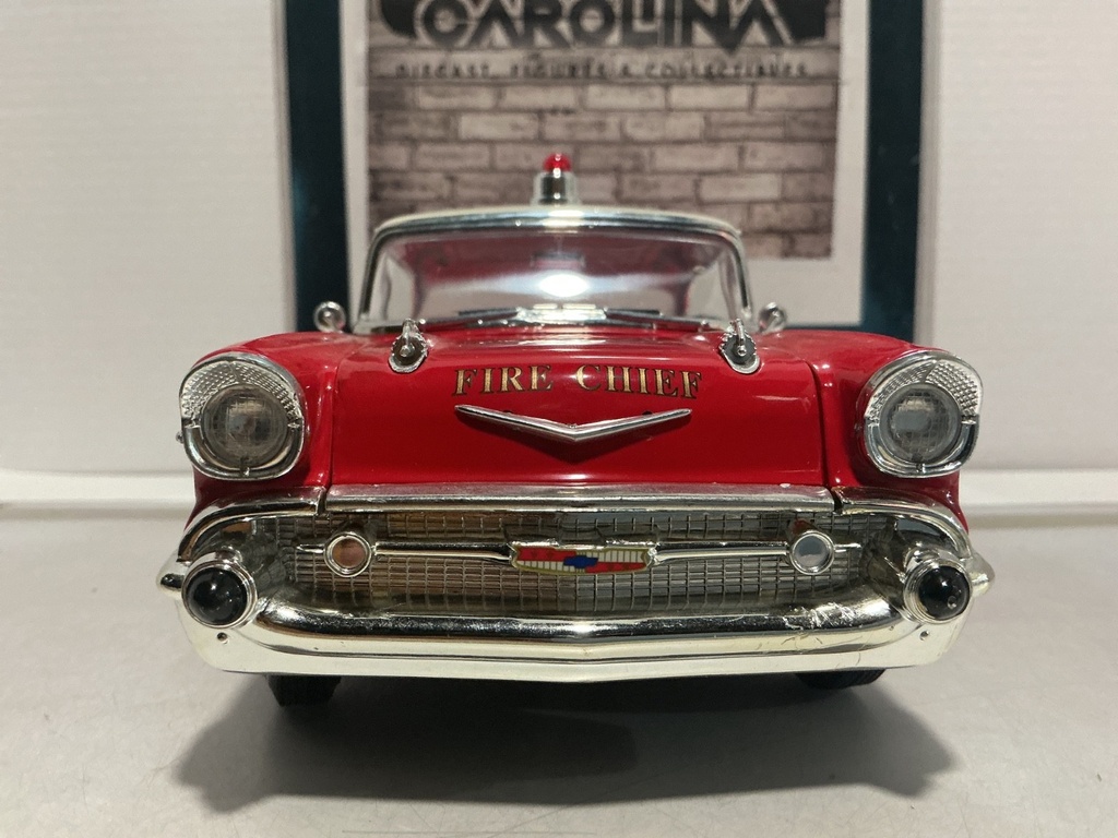 1:18 ROAD TOUGH 1957 BEL AIR FIRE CHIEF [NO BOX] image