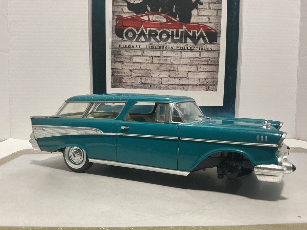 1:18 ROAD TOUGH 1957 NOMAD BLUE ON TAN [MISSING TIRE] [NO BOX] image