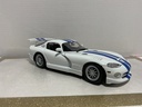 1:18 MAISTO DODGE VIPER GTSR WHITE ON BLACK [NO BOX] image