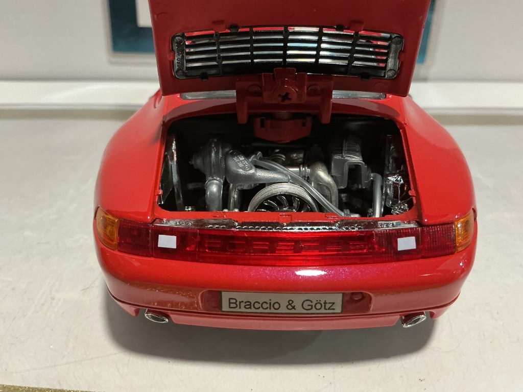 1:18 1993 PORSCHE 911 CAMERA BRACCIO & GOTZ EMMENDLNGEN [NO BOX] image