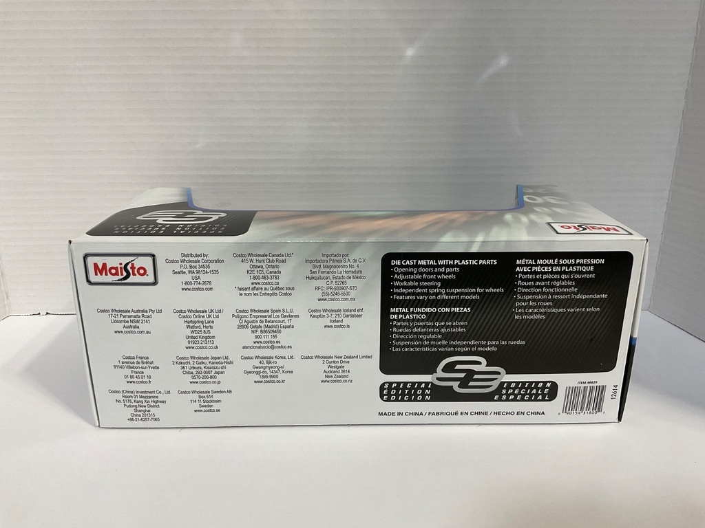 1:18 MAISTO 1979 FORD F150 PICK-UP BLUE WITH WHITE STRIPES image