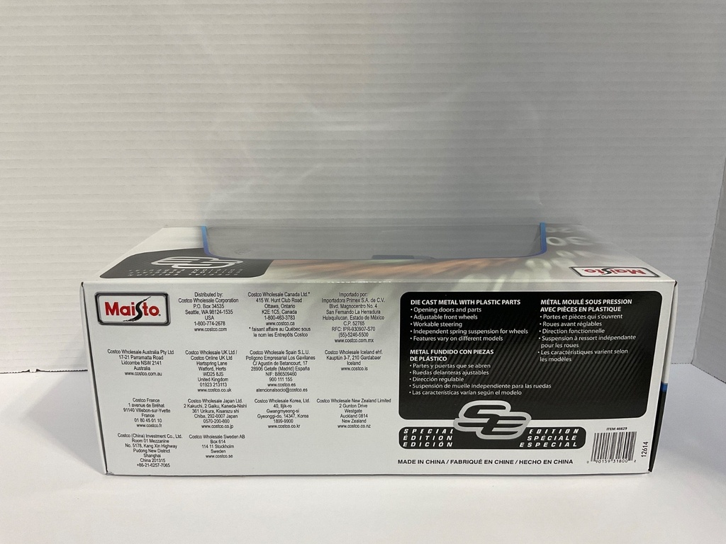 1:18 MAISTO 1979 FORD F150 PICK-UP BLUE WITH WHITE STRIPES image