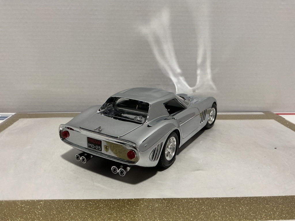 1:18 GUILOY FERRARI 250 GT CHROME [NO BOX] image