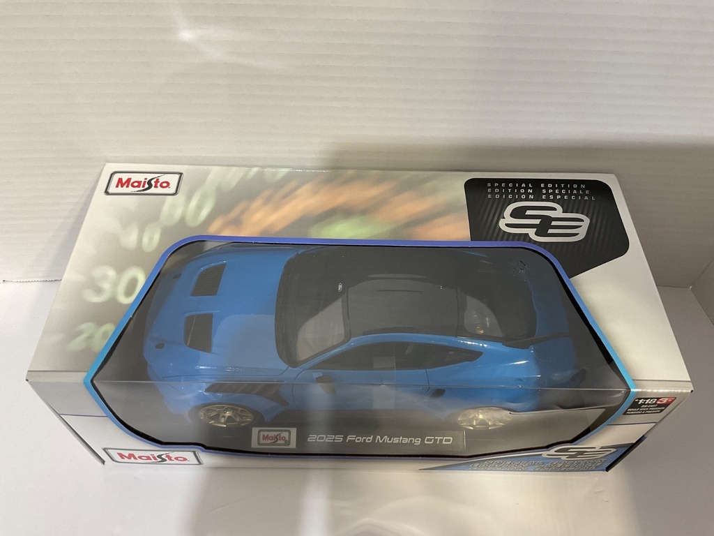 1:18 MAISTO 2025 FORD MUSTANG GTO BLUE image