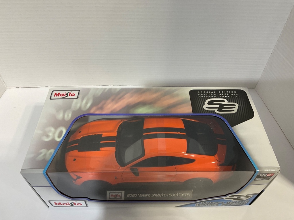 1:18 MAISTO 2020 MUSTANG SHELBY GT500 ORANGE WITH BLACK STRIPES image