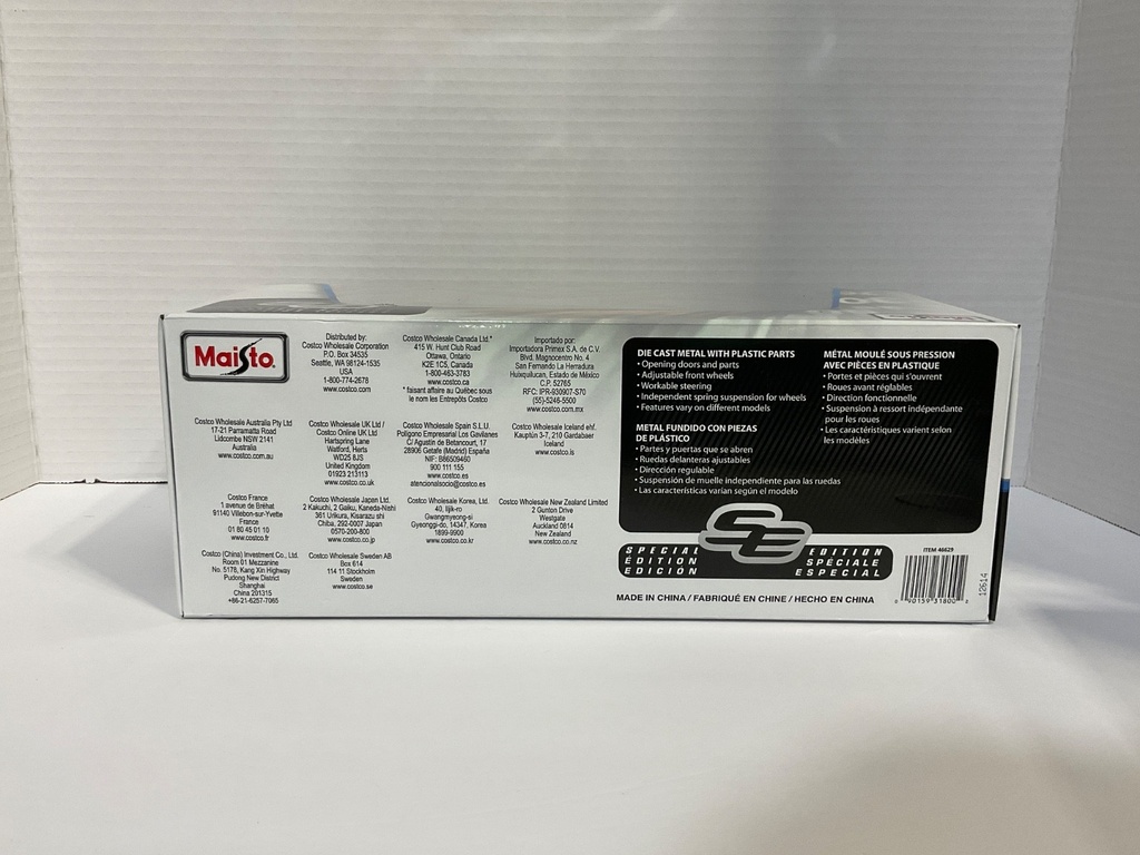 1:18 MAISTO PORSCHE 911 TARGA 4 GTS YELLOW image