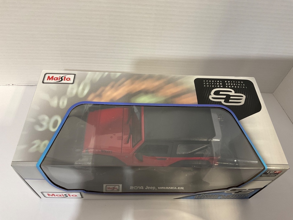 1:18 MAISTO 2014 JEEP WRANGLER RED AND BLACK image