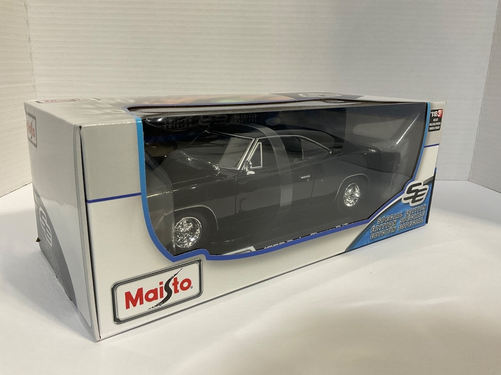 1:18 MAISTO 1969 DODGE CHARGER R/T BLACK image