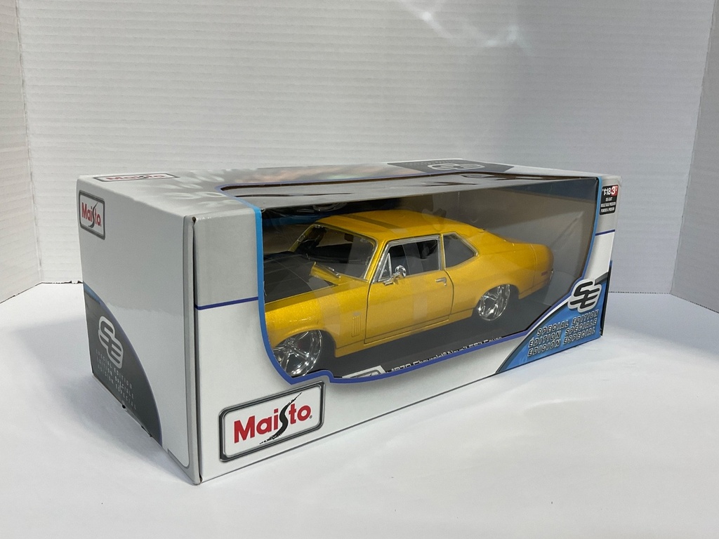1:18 MAISTO 1970 CHEVROLET NOVA SS COUPE YELLOW AND BLACK image