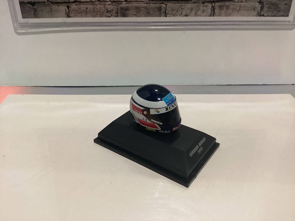 1:8 MINICHAMPS GERHARD BERBER 1997 image