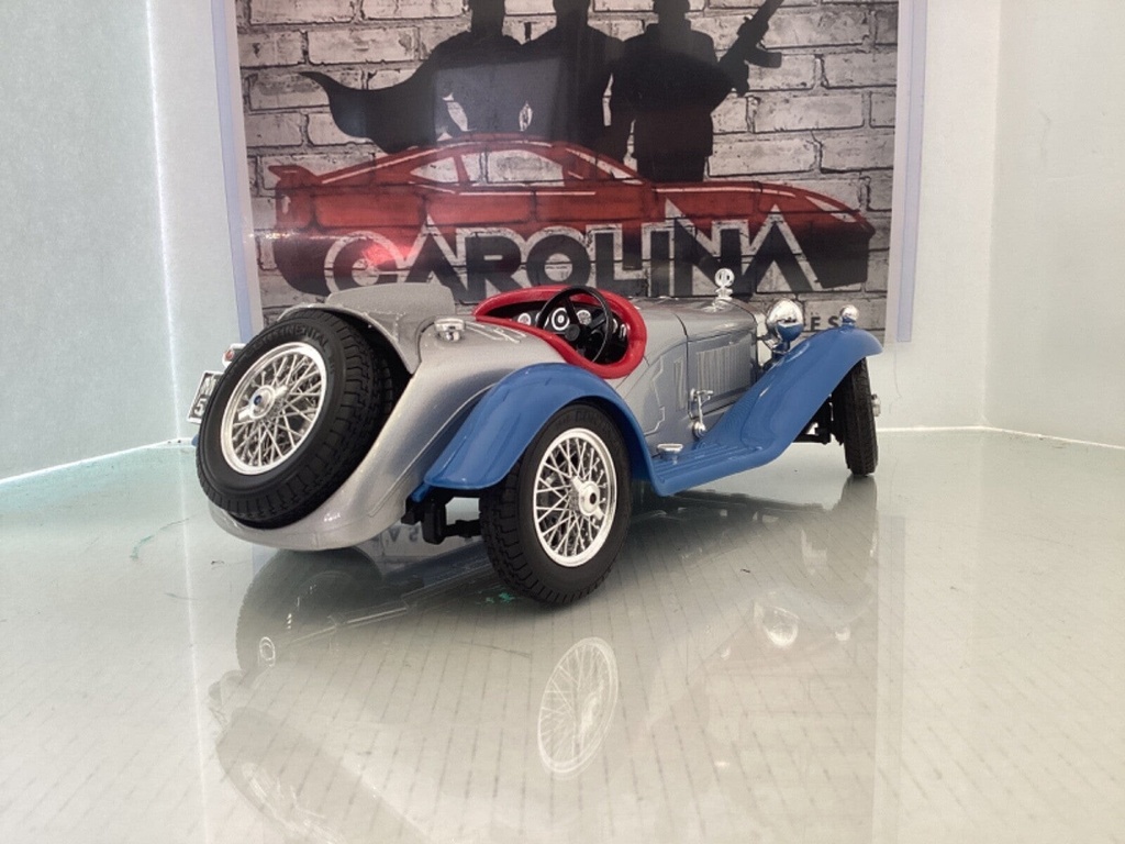 BURAGO 1932 ALFA ROMEO 2300 SPIDER PARTS CAR GREY/BLUE/RED ON BLACK image