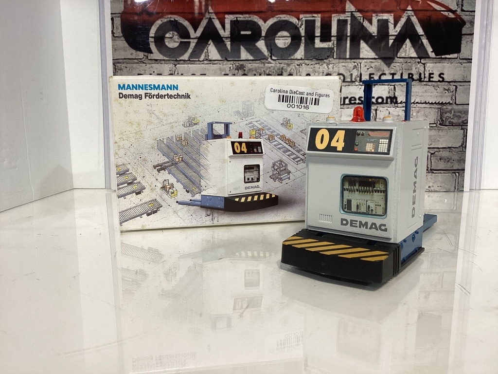 NZG (Germany)#370 1/25 Scale diecast DEMAG AGV- LIFT TRUCK M/B image