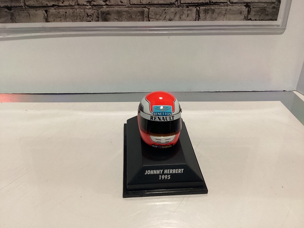 1:8 MINICHAMPS JOHNNY HERBERT 1995 image
