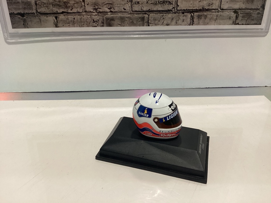 1:8 MINICHAMPS MARTIN BRUNDLE 1995 image