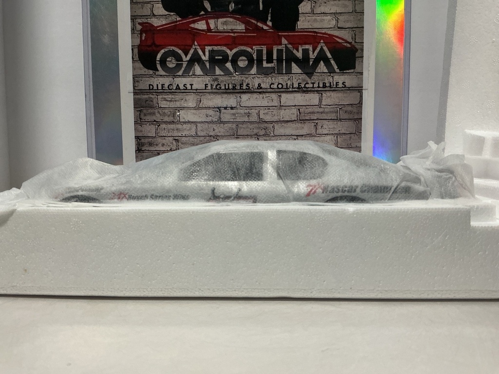 MOTORSPORTS AUTHENTICS  - BACK ON TRACK - DALE EARNHARDT image
