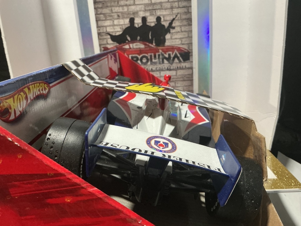 1:12 - HOTWHEELS - INDY 500 NATIONAL GUARD #4 image