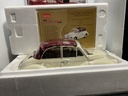 1:12 Sun Star 1956 Morris Minor Tourer { top has damage see pic} image