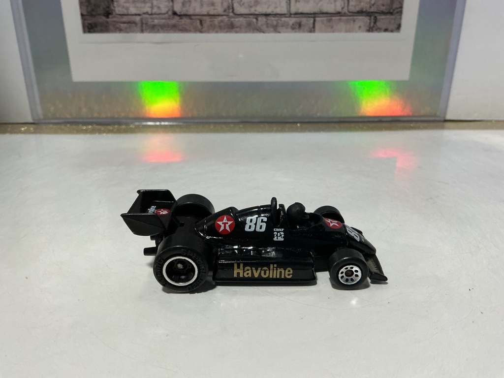 1:55 Matchbox 1984 Indy 500 Racer #86 image