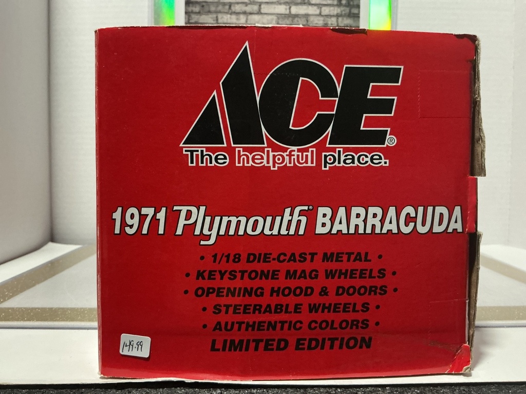 1:18 ERTL 60TH ANNIVERSARY 1971 PLYMOUTH BARRACUDA RED / BLACK image