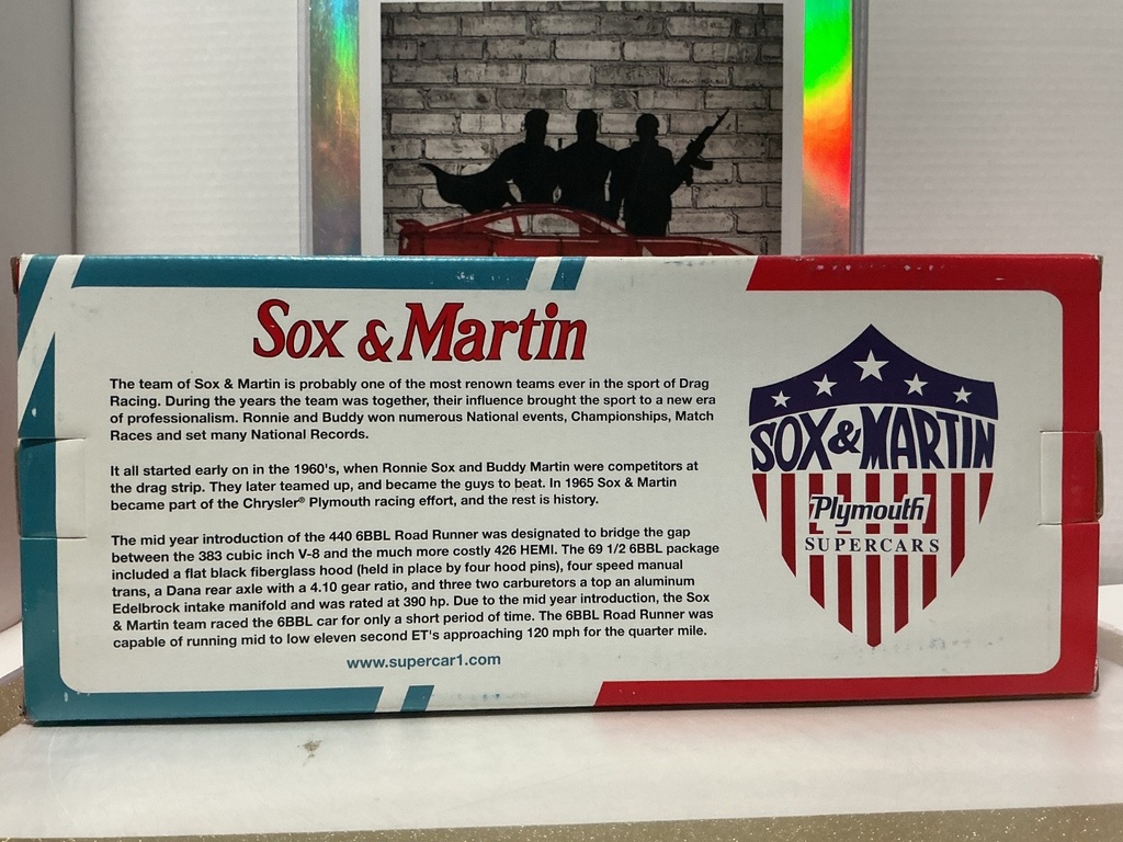 1:18 AUTO WORLD SOX AND MARTIN PLYMOUTH SUPERCARS 1969 1/2 PLYMOUTH ROAD RUNNER image