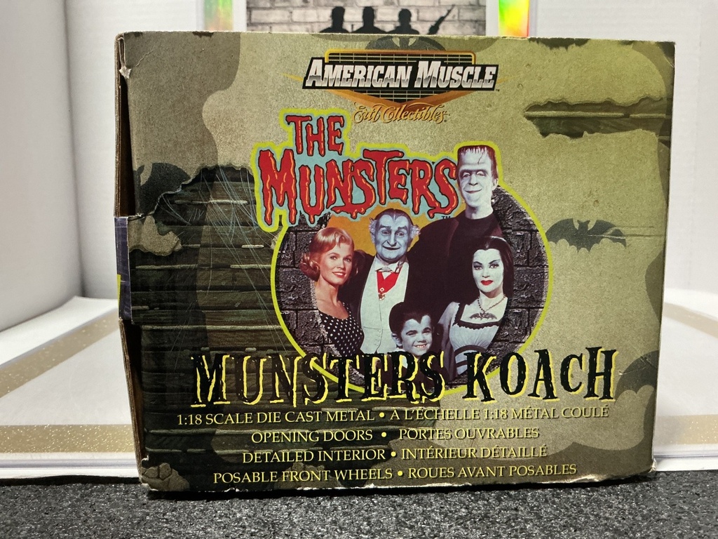 1:18 ERTL THE MUNSTERS - MUNSTERS KOACH [DAMAGED BOX] image
