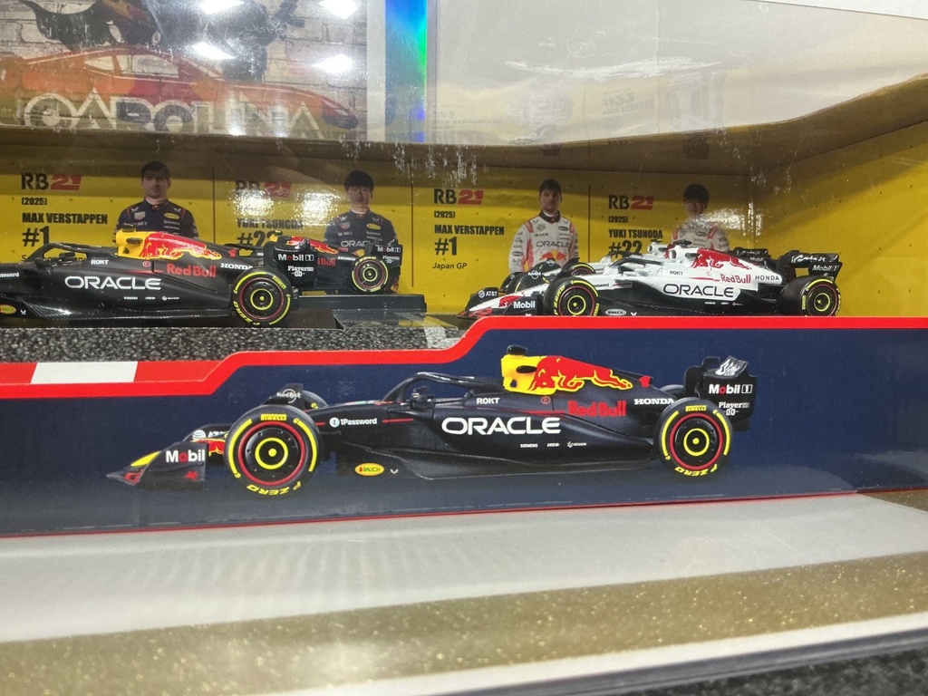 1:43 BBURAGO ALL NEW STYLES - ORACLE RED BULL RACING FORMULA RACING image