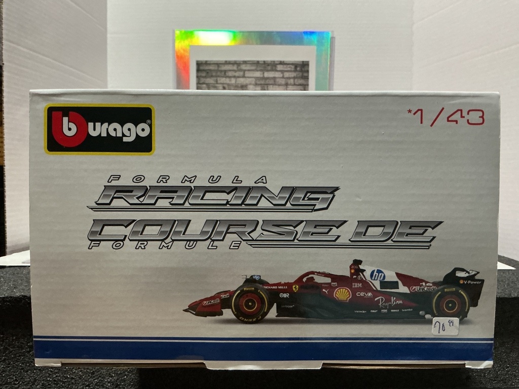 1:43 BBURAGO ALL NEW STYLES - FORMULA RACING SHELL / FERRARI 6 PACK image