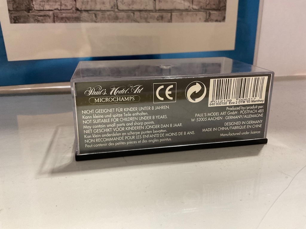 1:64 MICROCHAMPS DEKRA #17 MERCEDES image