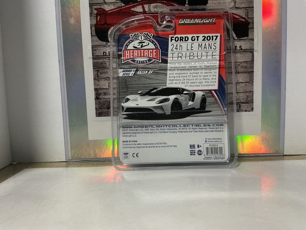 Greenlight 1:64 Scale 2017 Ford GT #5 Heritage image