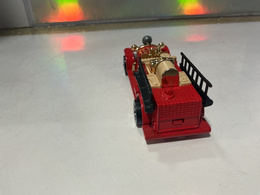 1:64 - HOTWHEELS OLD NUMBER 5 image