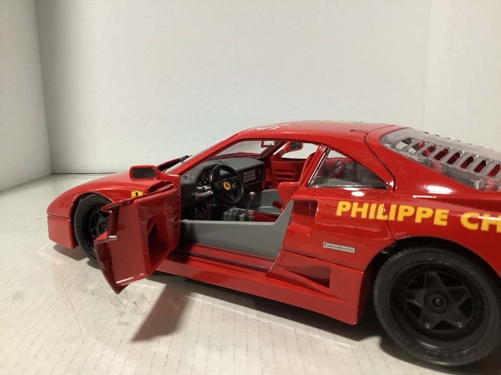 1:18 Burago 1987 Ferrari F40 Philippe Charriol #41 Red on Grey (stickers on top) image