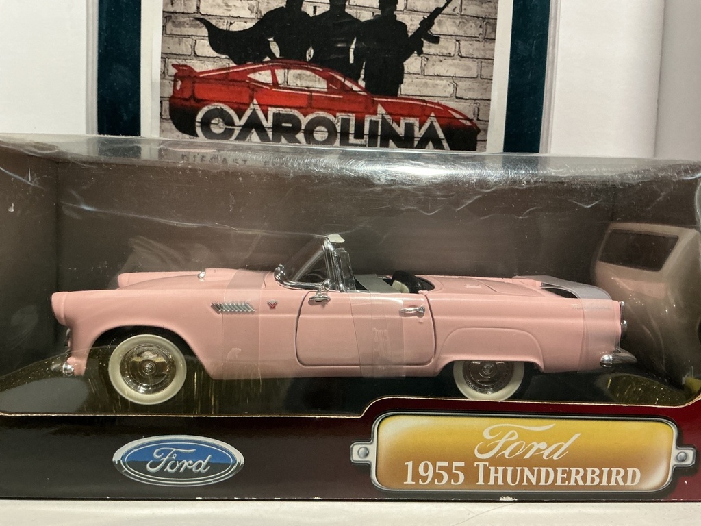 1:18 ROAD SIGNATURE DIE CAST- 1955 FORD THUNDERBIRD image