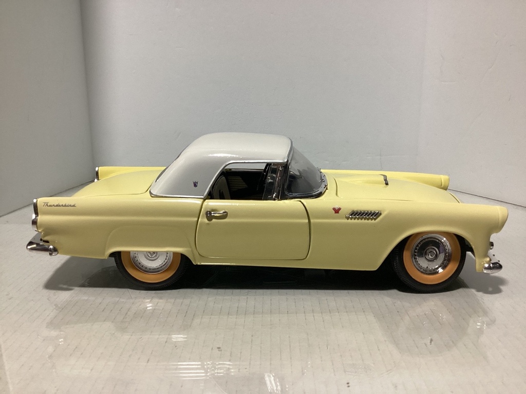 1:18 Road Legends 1955 Thunderbird Yellow on Yellow image