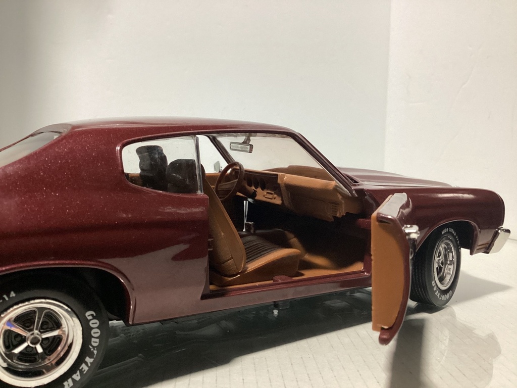 1:18 ERTL 1970 Chevrolet Chevelle Rare Brown on Brown image