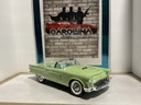 1:18 AUTO WORLD- 1957 FORD THUNDERBIRD image