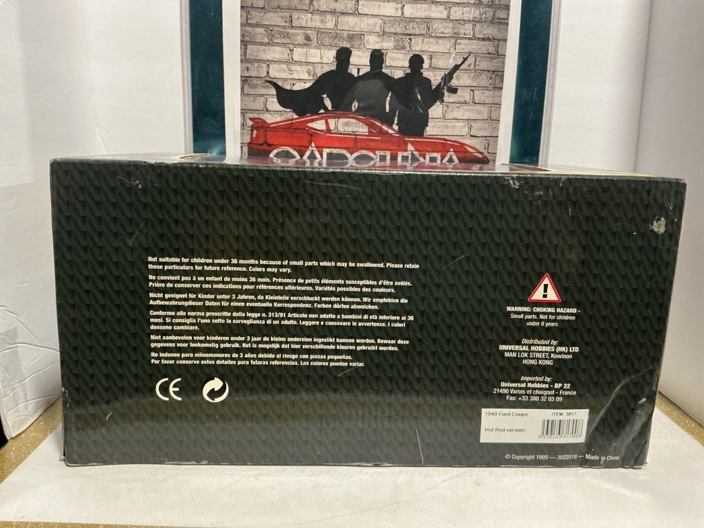 1:18 EAGLE COLLECTIBLES - 1940 FORD DELUXE COUPE image