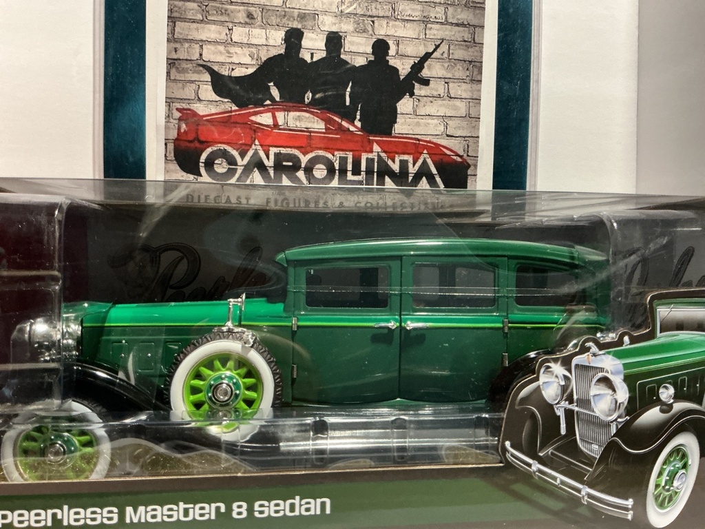 1:18 AUTO WORLD- 1931 PEERLESS MASTER 8 SEDAN image