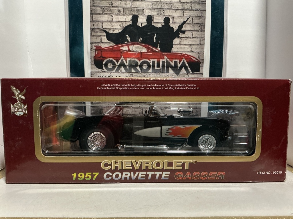 1:18 ROAD LEGENDS CHEVROLET 1957 CORVETTE GASSER [BLACK] [SCUFF MARKS PLASTIC] image
