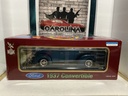 1:18 ROAD LEGENDS FORD 1937 CONVERTIBLE [SCUFF MARKS PLASTIC/BOX] image