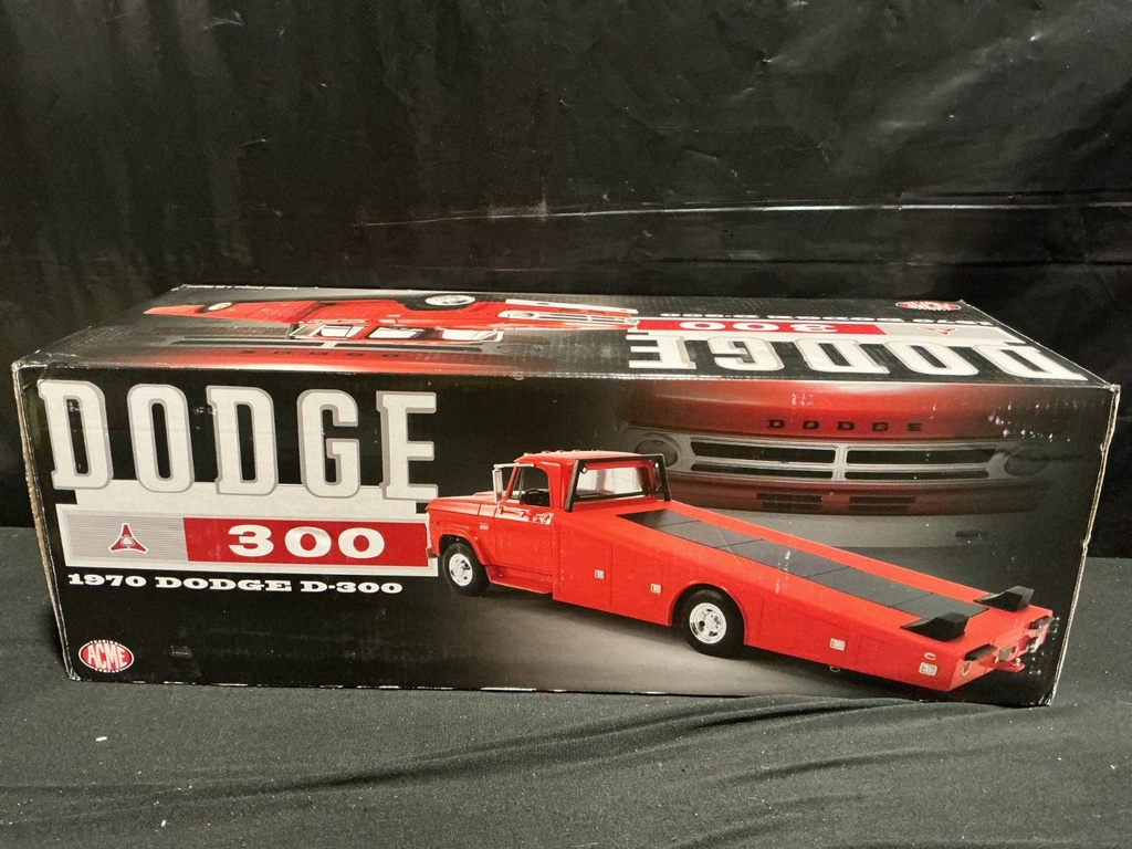1:18 ACME DODGE 300/1970 DODGE-300 RAMPTRUCK image