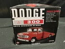 1:18 ACME DODGE 300/1970 DODGE-300 RAMPTRUCK image
